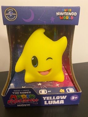Super Nintendo World Yellow Luma Light NIB 🌟 Park Exclusive